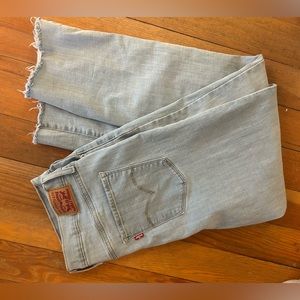 Levi’s 724 High Rise Straight Jeans | size 33